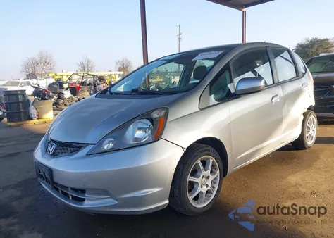 2013 Honda Fit from USA, damaged, VIN JHMGE8H31DC027532